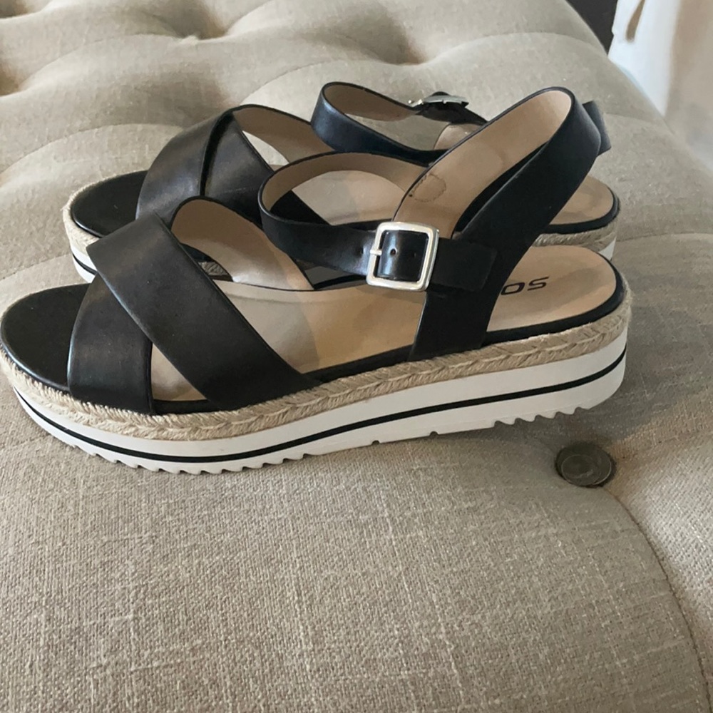 Size 11. Worn once. Soda brand.